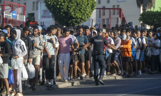 espana solicita formalmente a bruselas fondos de emergencia para hacer frente a la crisis migratoria en ceuta