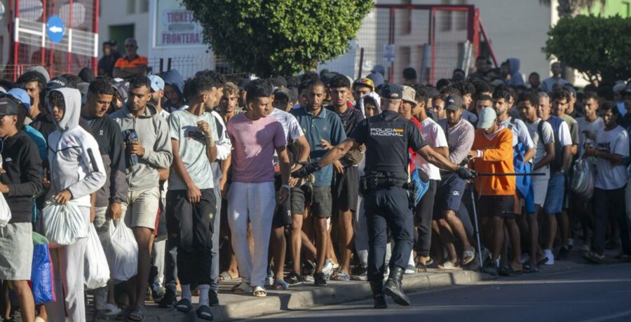 espana solicita formalmente a bruselas fondos de emergencia para hacer frente a la crisis migratoria en ceuta