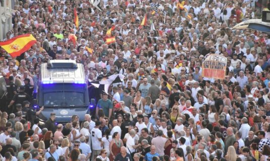 mas de 15 000 ceuties se concentran para pedir respuestas a espana y europa tras la crisis migratoria