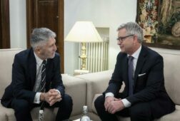 bruselas destaca el trabajo necesario de espana en las fronteras exteriores de la ue tras la crisis en ceuta