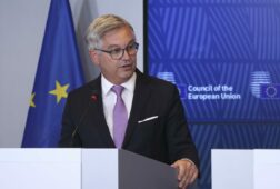 sumar pregunta al gobierno si vetara un acuerdo de europol que podria permitir transferir datos sensibles a israel
