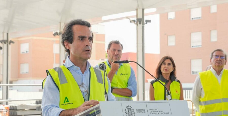 andalucia pide celeridad al gobierno para cumplir los plazos del corredor mediterraneo y conectar almeria