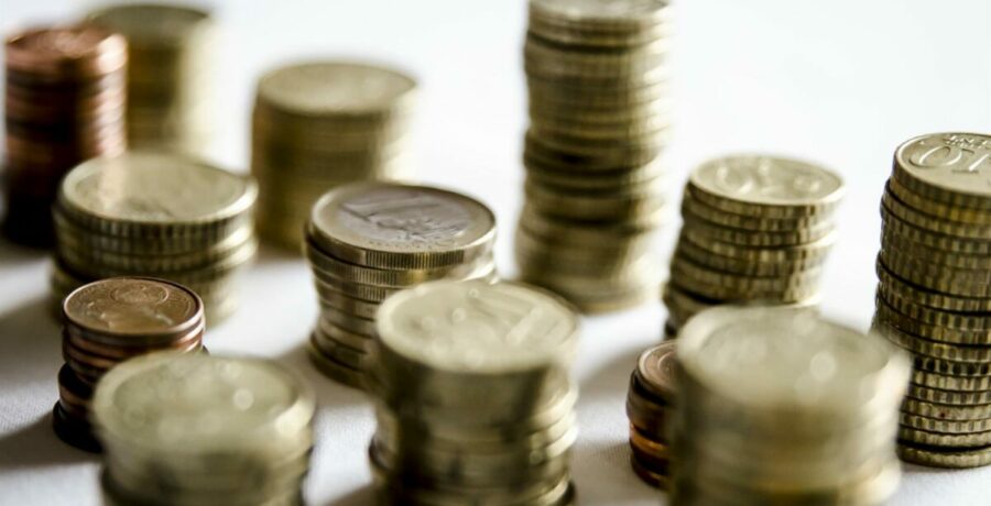 la subida de los salarios negociados en la eurozona se enfrio en el segundo trimestre segun bce