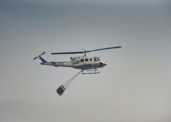 Bruselas confirma el despliegue de cuatro aviones para combatir los incendios forestales en España