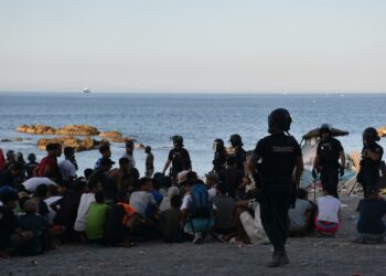 La Junta de Andalucía asistirá este jueves a la Comisión Sectorial con el Gobierno sobre los menores migrantes en Ceuta