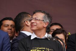 petro acusa al gobierno marroqui de plegarse a los designios de netanyahu