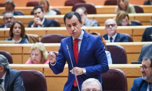el pp acusa al gobierno de ser sumiso y claudicar ante marruecos por no senalarle en la crisis de ceuta