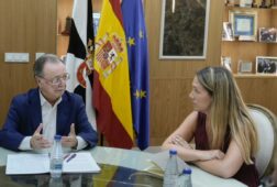 el pp apunta a marruecos como responsable de la crisis de ceuta y cuestiona que el gobierno le ceda sus fronteras
