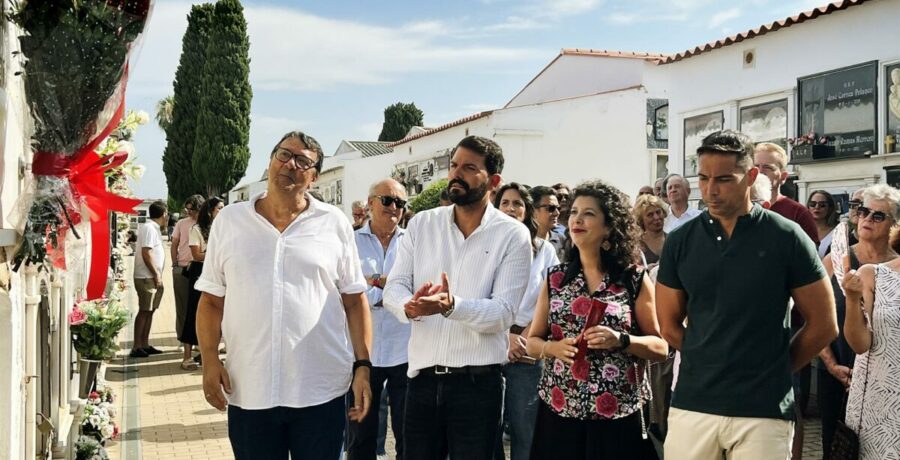 el psoe recuerda a las victimas de la matanza de badajoz de agosto de 1936 recordar es hacer justicia