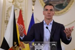sanchez envia una carta a la union europea y critica las peticiones para limitar la presencia de espana en schengen