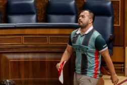sumar pide que espana no comparta el mundial 2030 con marruecos
