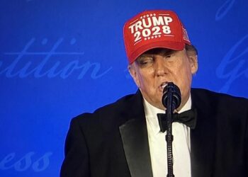 Trump reivindica libertad de expresión tras intento de asesinato que obligó a aplazar la Cena de Corresponsales
