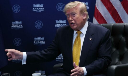 trump advierte que el estrecho de ormuz abrira muy pronto o iran recibira un golpe muy duro