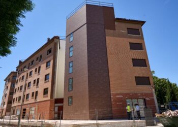 Las compraventas de vivienda caen un 5,7% en el segundo trimestre y encadenan dos trimestres a la baja