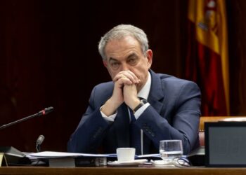 El juez rechaza anular la investigación a Zapatero, como solicitaba su defensa