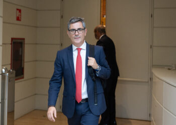El ministro de la Presidencia, Justicia y Relaciones con las Cortes, Félix Bolaños, a su llegada a una sesión plenaria e