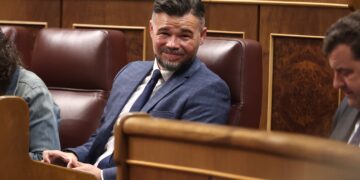 El portavoz de ERC en el Congreso, Gabriel Rufian, durante una sesión plenaria