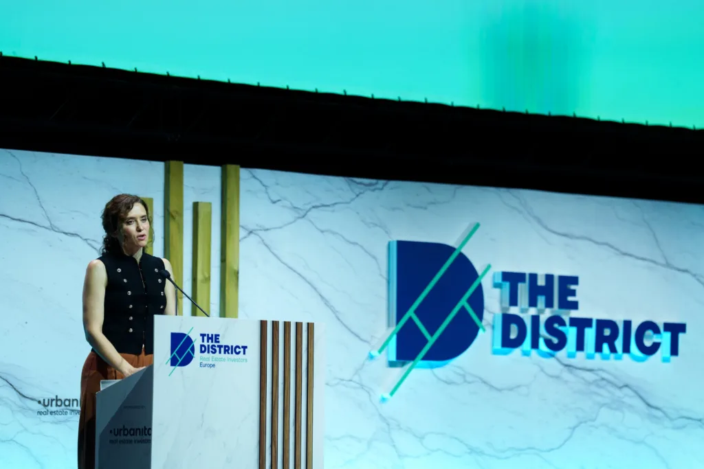 La presidenta de la Comunidad de Madrid, Isabel Díaz Ayuso, durante la inauguración de The District 2026, a 22 de septie