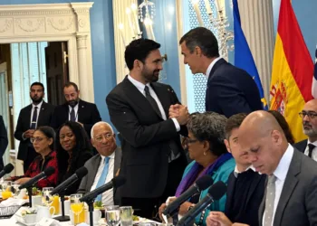 Sánchez muestra sintonía con Mamdani en Nueva York y defiende que sus recetas en economía y migración “funcionan”