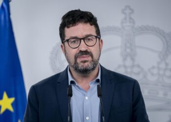 Trabajo tendrá en cuenta la inflación para negociar el SMI de 2027 y prevé llevar “a la mayor brevedad” al CMin el registro horario