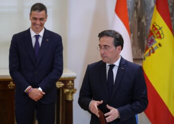 El Gobierno avisa a la UE: No aceptará las lenguas de la ampliación hasta que catalán, euskera y gallego sean oficiales