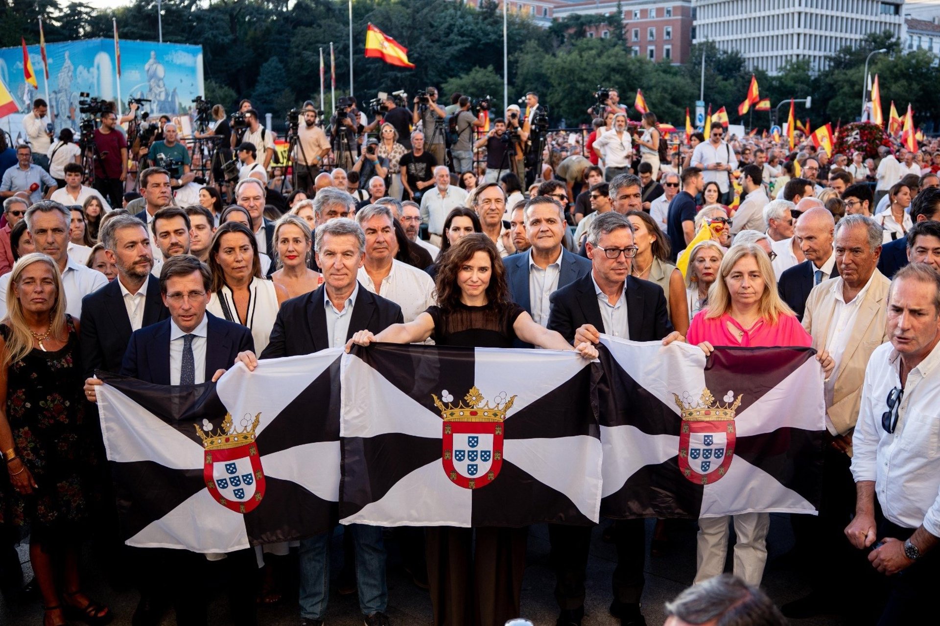 Ayuso exige la dimisión de Sánchez por dejar “abandonada a España entera a los ojos del mundo” en Ceuta