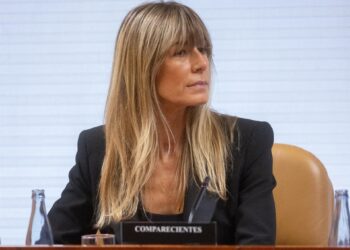 Begoña Gómez y su asistente piden posponer la audiencia preliminar: un abogado no puede y Álvarez está de viaje