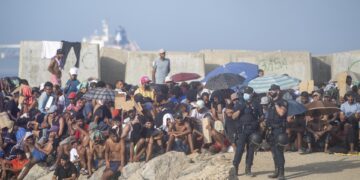 5.300 migrantes han vuelto a Marruecos y casi un centenar han renunciado al asilo