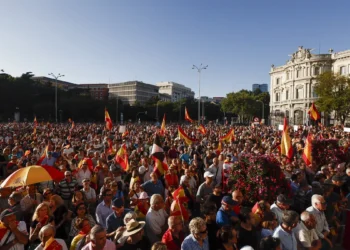 Grandes manifestaciones en apoyo a Ceuta en toda España y concentraciones “contra el racismo”