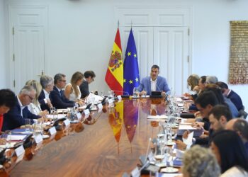 El Gobierno aprueba 309 millones en ayudas para los servicios, seguridad y tejido económico de Ceuta