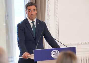 Pradales dice que si Sanchez “no soluciona rápidamente” la situación en Ceuta la legislatura está “totalmente acabada”