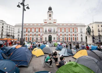 La Comunidad de Madrid acusa a Interior de permitir la acampada de Sol y “lavarse las manos” al pedir que desaloje Policía Municipal