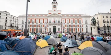 La Comunidad de Madrid acusa a Interior de permitir la acampada de Sol y “lavarse las manos” al pedir que desaloje Policía Municipal