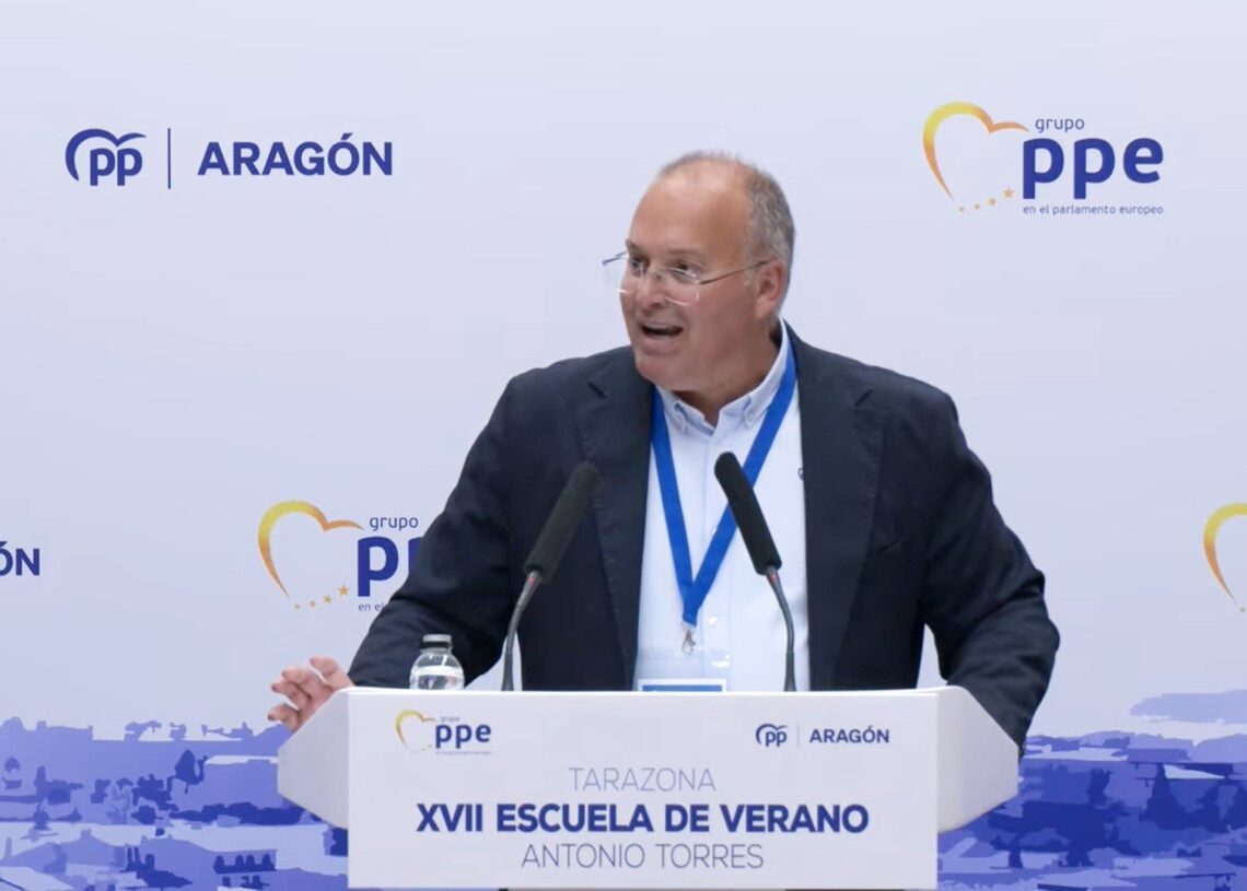 Tellado dice que las movilizaciones por Ceuta son “un anticipo” de lo que espera a Sánchez, que lo “pagará” en las urnas