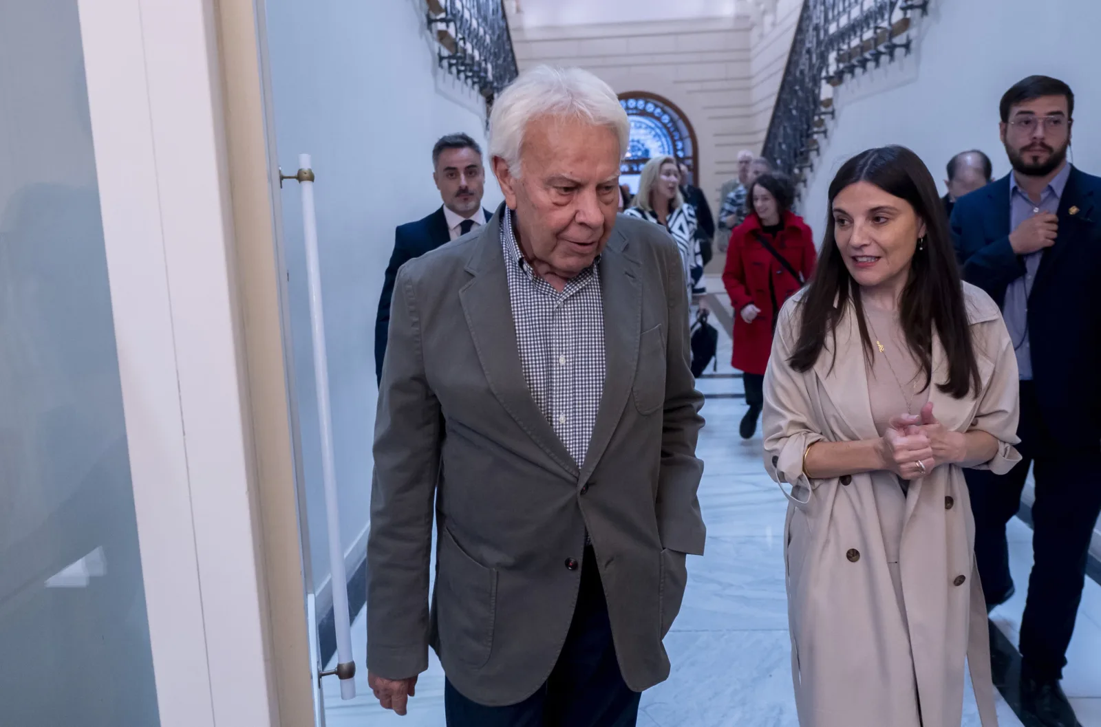 El expresidente del Gobierno Felipe González a su llegada al ‘In Memoriam’ a Javier Lambán y Guillermo Fernández Vara or