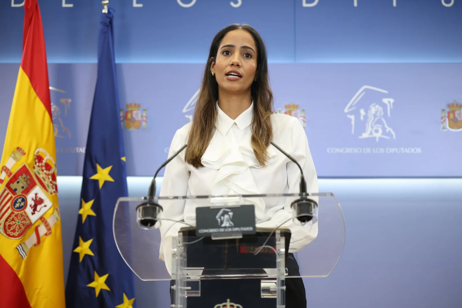 La diputada de Sumar Tesh Sidi durante una rueda de prensa en el Congreso de los Diputados, a 15 de septiembre de 2026,