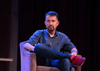 Archivo - El exvicepresidente del Gobierno, Pablo Iglesias, durante el encuentro bajo el título ‘Frenar a la extrema der