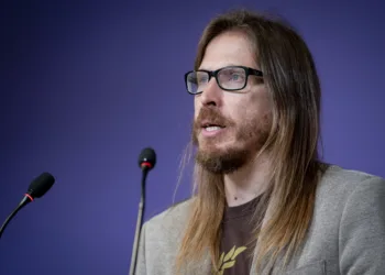 Archivo - El secretario de Organización y portavoz de Podemos, Pablo Fernández