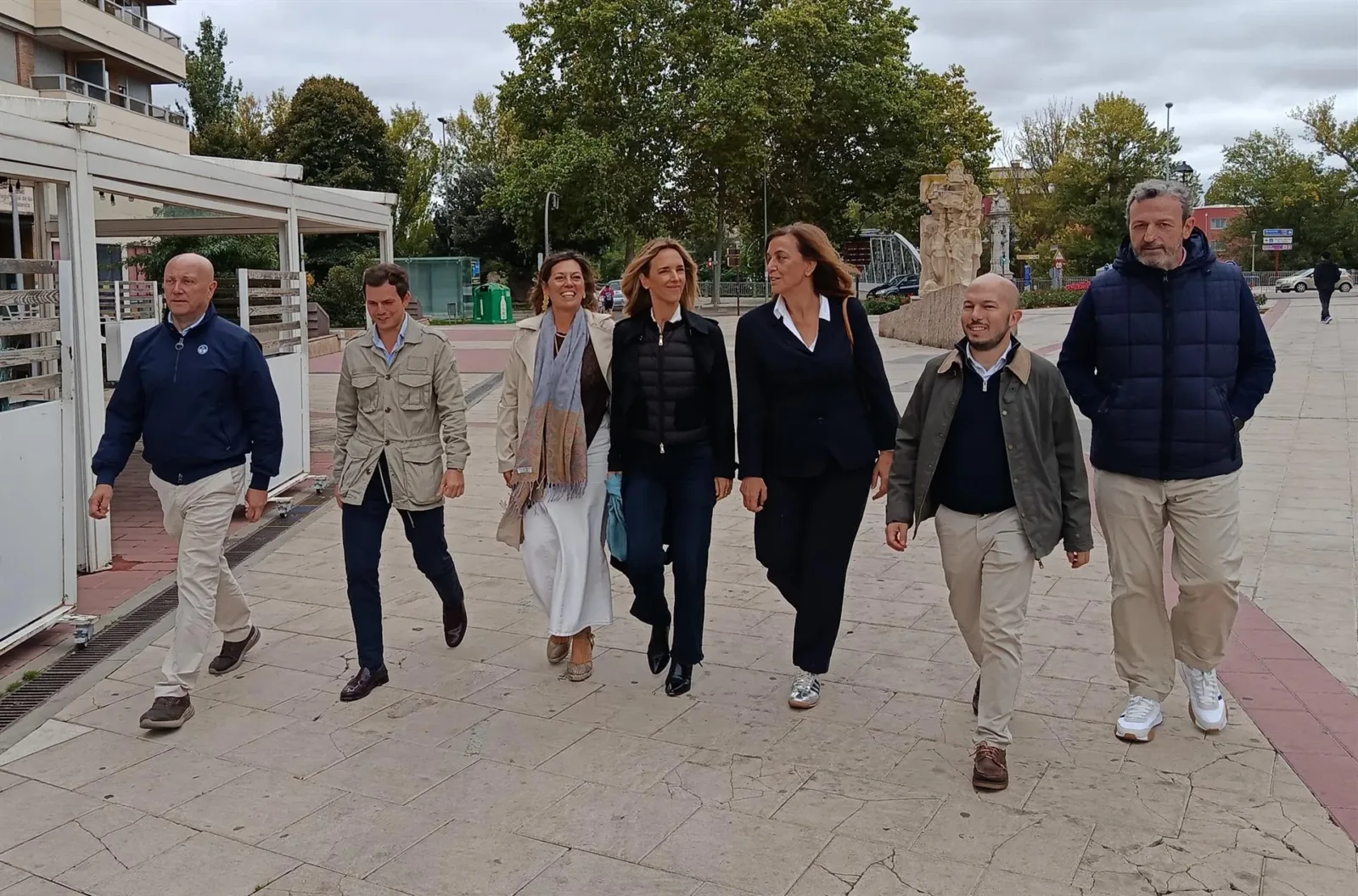 Álvarez de Toledo carga contra la “indecencia” del PSOE y garantiza el futuro de pensiones y la soberanía nacional