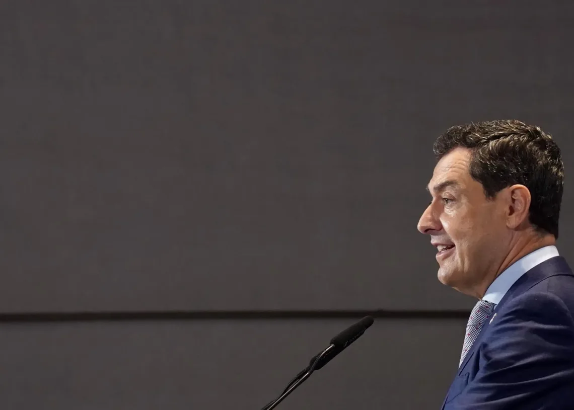 Moreno exige al Gobierno revisión inmediata del AVE Madrid-Andalucía: “Queremos viajar con normalidad”