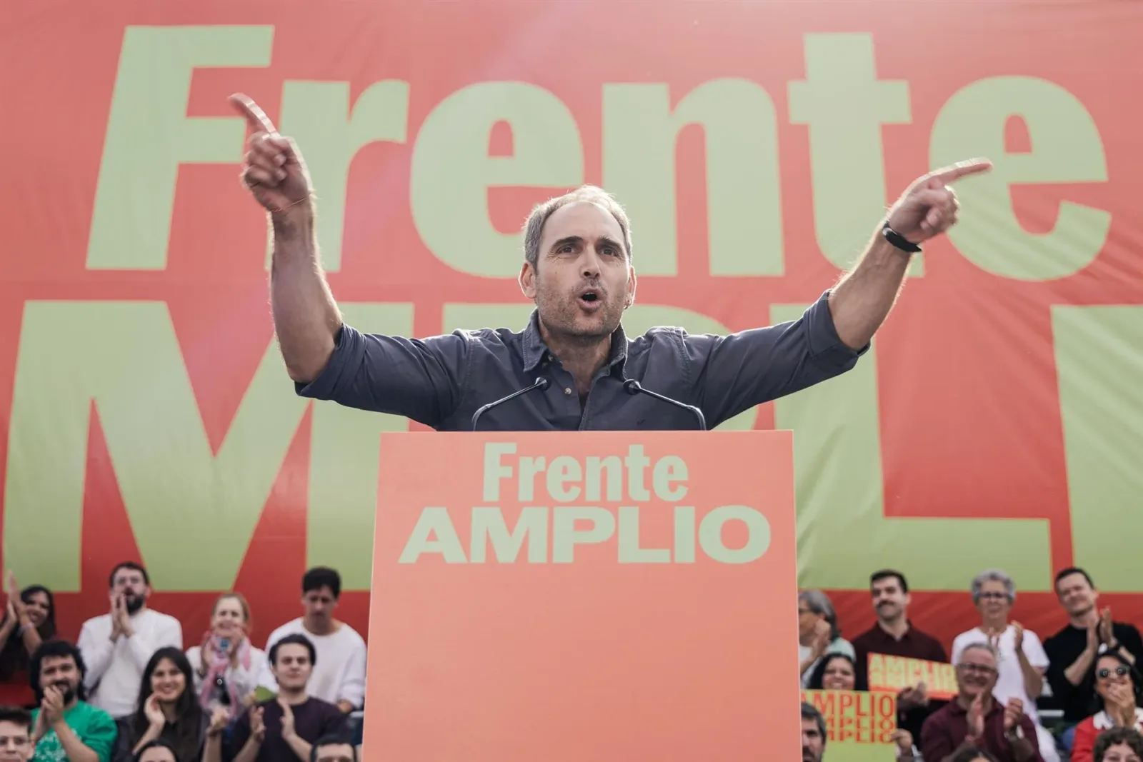Toni Valero (IU) se marca “revalidar escaños” en Andalucía y lamenta que Podemos “no haya hecho caso a la calle”