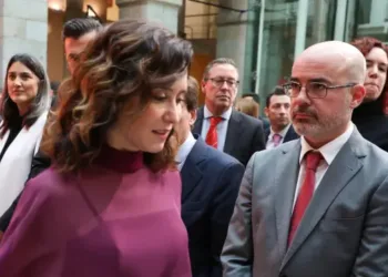 Dimite el delegado del Gobierno en Madrid tras quedarse fuera de las listas del PSOE para el 29N