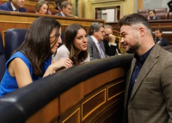 Podemos anuncia que ERC les incorporará en sus listas y que Rufián hará campaña junto a Montero