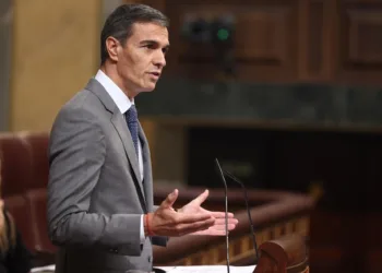 Sánchez avisa a PP y Junts: “La historia les juzgará antes de lo que creen y con más contundencia de lo que imaginan”