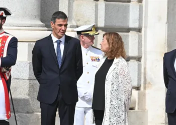 El PSOE define a Pedro Sánchez como “faro del progresismo” y asegura que volverá a ser presidente